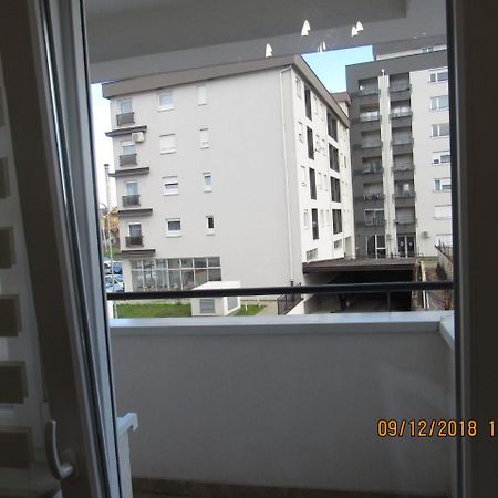 Apartman Tea 2 Banja Luka Exteriör bild
